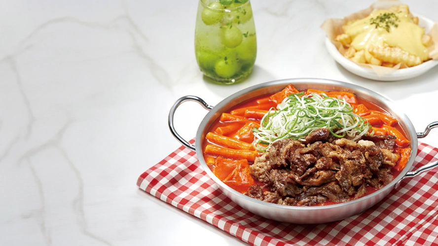 떡볶이 C브랜드 매장 성과 사례